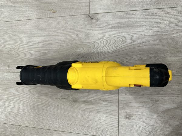Сабельна пила Dewalt DCS380 - Зображення 5