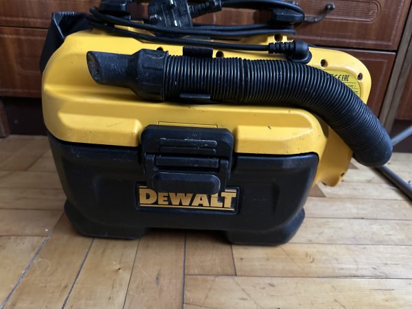 Пилосос Dewalt DCV582